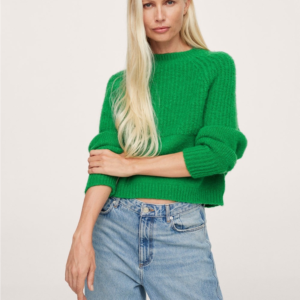 ♥️Mango Green Knit Sweater – Size M